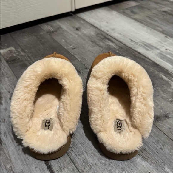 UGG coquette slippers - Picture 4 of 5